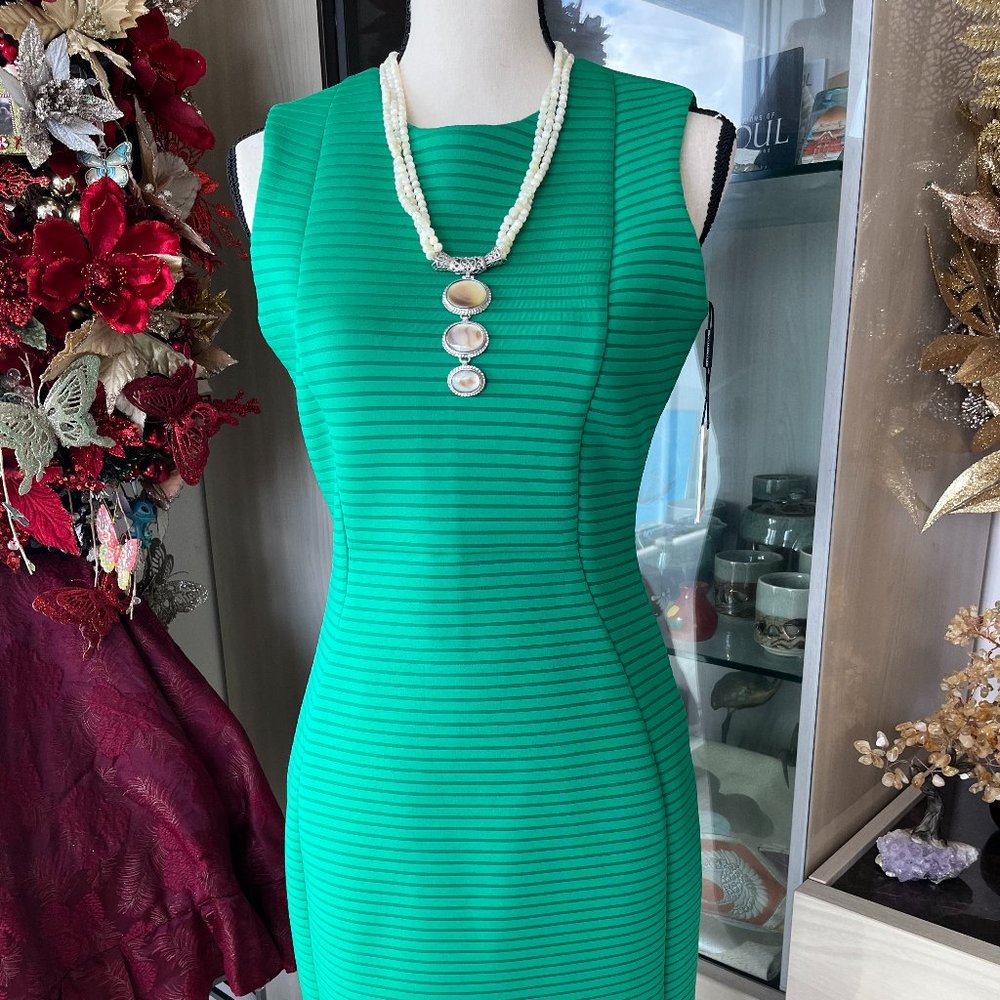 NWT- Kelly Green Form Fitting Calvin Klein Dress